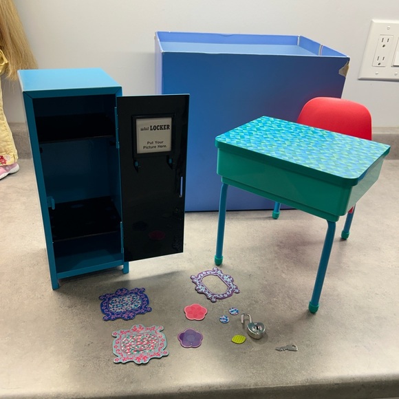 Maplelea Blue Locker and Desk Set with Accessories - Picture 1 of 4